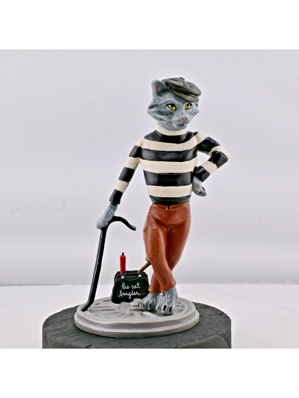 Vtg Will Bullas Anthropomorphic The Cat Burglar Pearl Bisque Figurine Greenwich